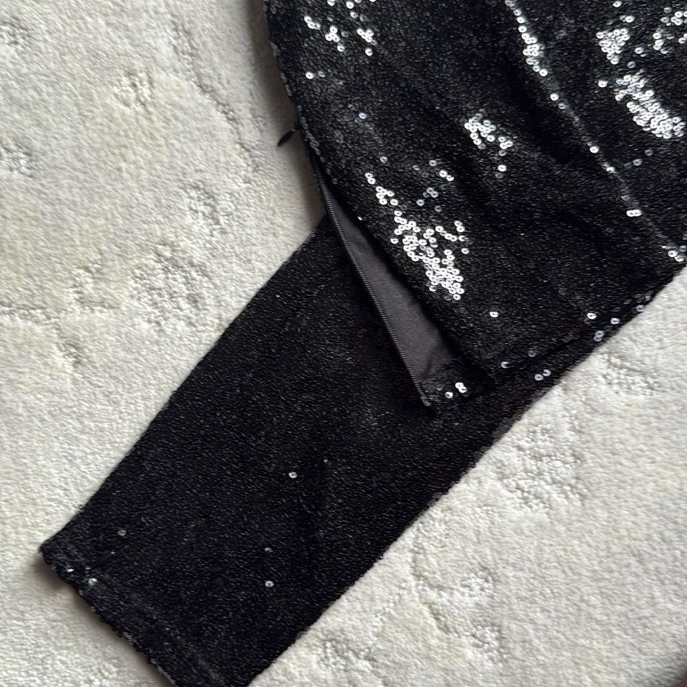 NWT Black Sequin Skinny Leg Pants, size Juniors Medium - Picture 3 of 3